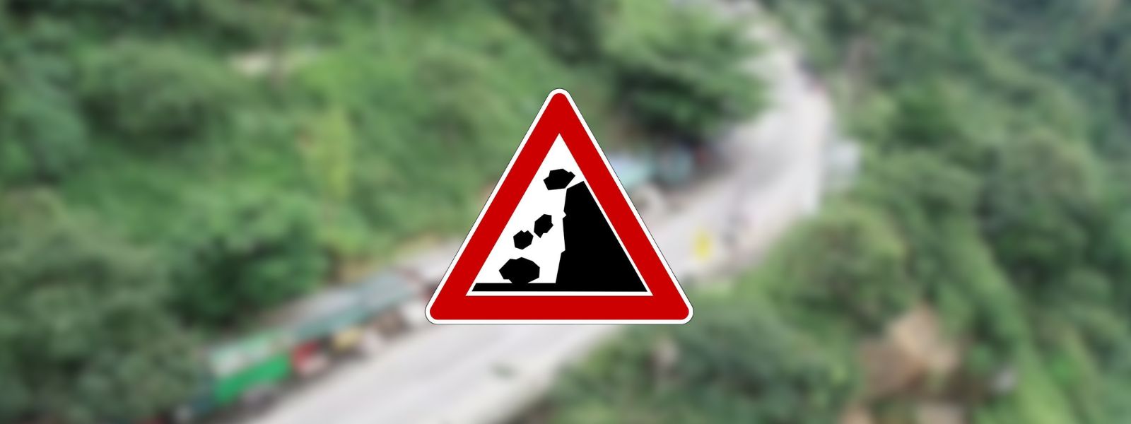 Col–Kandy Rd Section Prone To High-Risk LandSlides